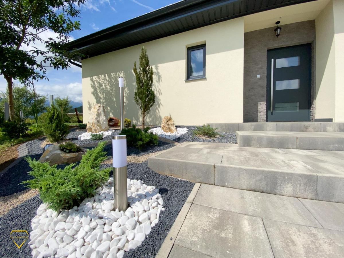 Diamond Villa